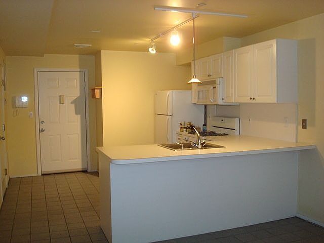 2nd image of 2 4th Ave APT 2C