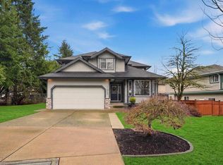 17882 68th Ave, Surrey, BC
