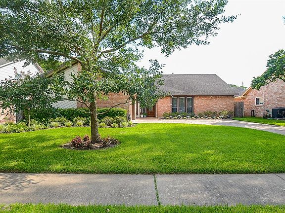 2nd image of 3007 N Blue Meadow Cir