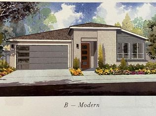 987 Pinnacle Dr W, Madera, CA 93636