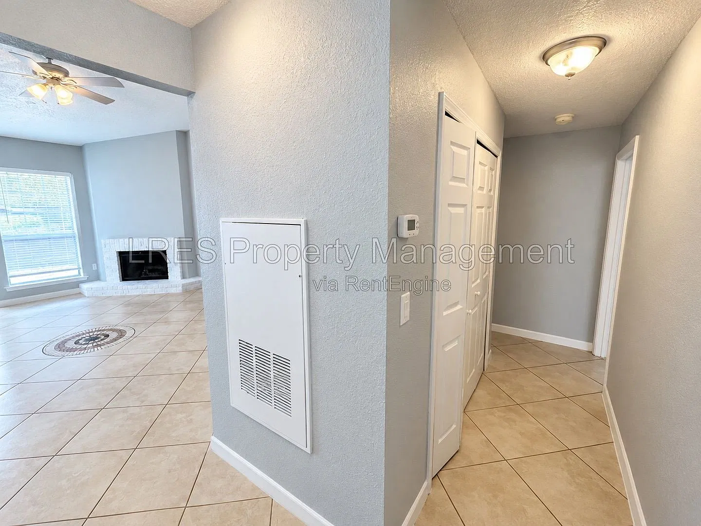 2 bed, 2.0 bath, 1037 sqft, $1,695 — Photo 4