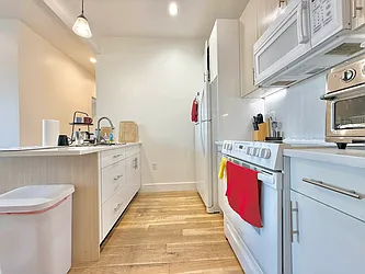 Rented by Doorway NYC, LLC