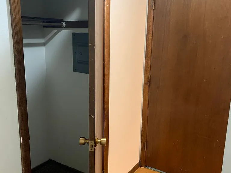29 Alexander Ave — Photo 26