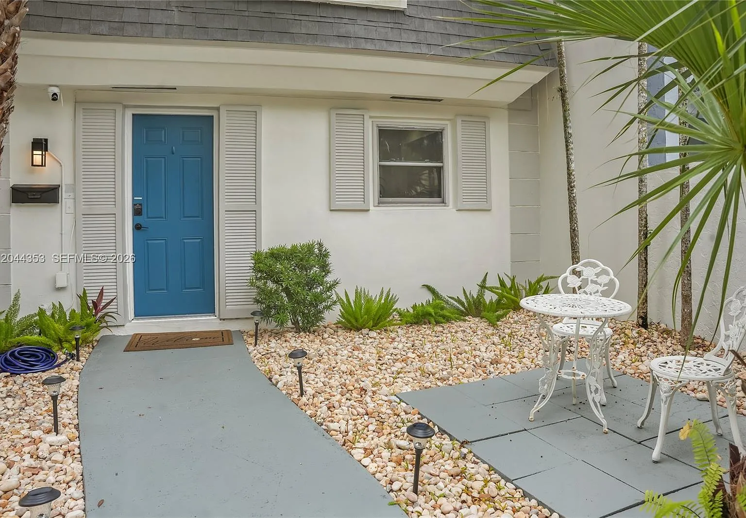 3 bed, 2.5 bath, $3,500 — Photo 1