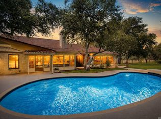 8135 Ridge North Dr, Garden Ridge, TX 78266