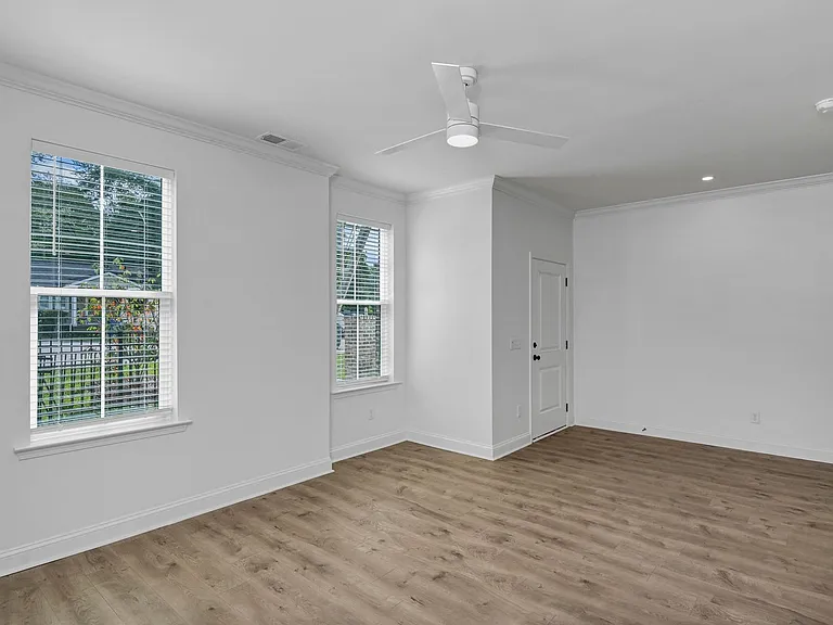 609 S Edisto Ave #I — Photo 7