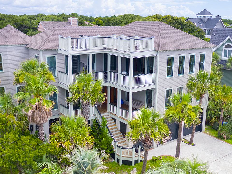 1st image of 6 Beachwood E