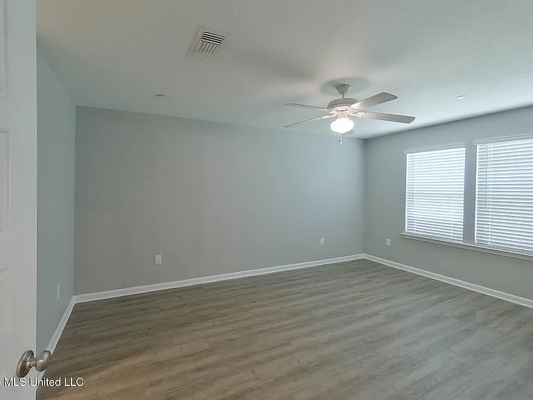 11502 Camden Court Cir — Photo 13