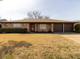 4604 Melody Ln, Wichita Falls, TX 76302
