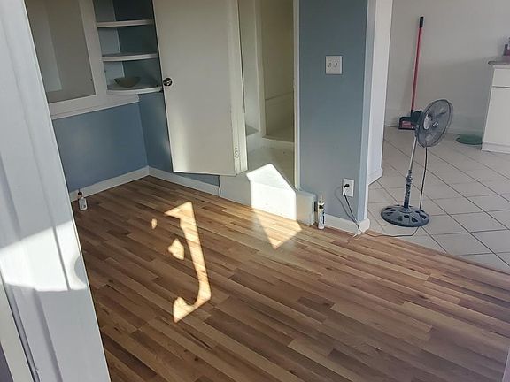 5th image of 2506 1/2 Fenton Pl