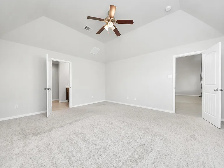 6934 Rosalina Landing Ln — Photo 17
