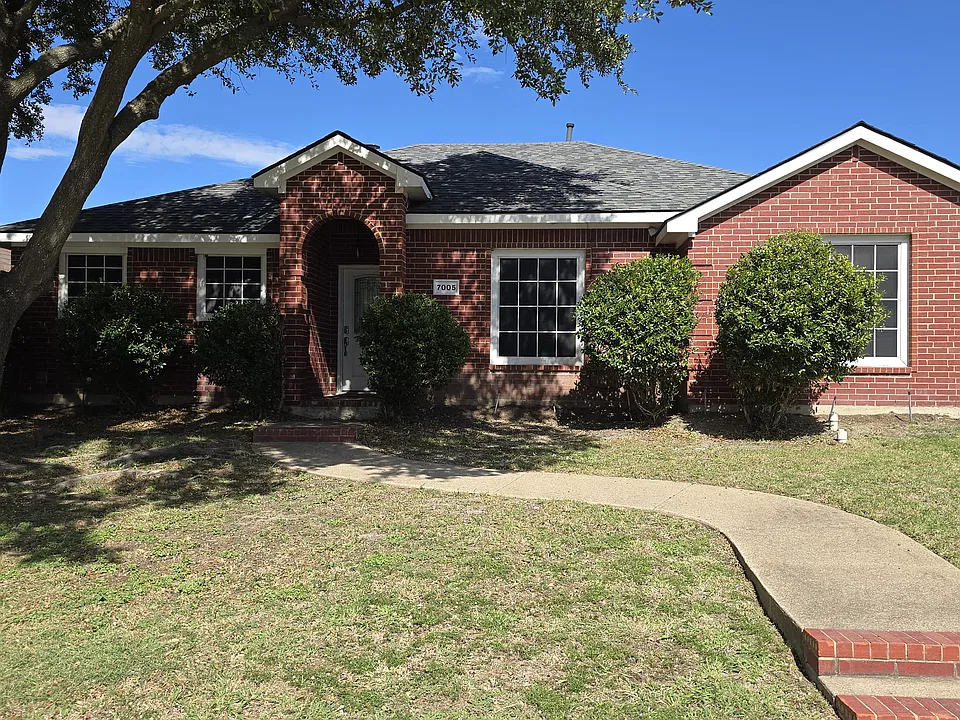 7005 Alissa Dr