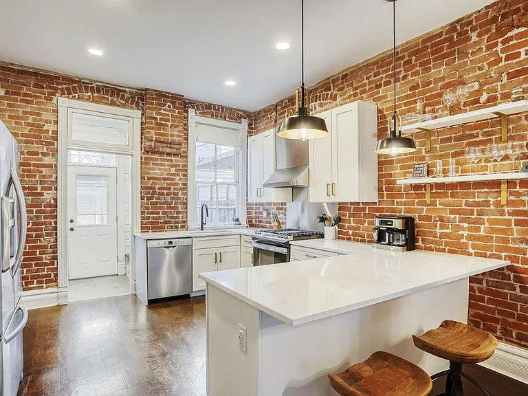 2032 N Ogden St — Photo 12
