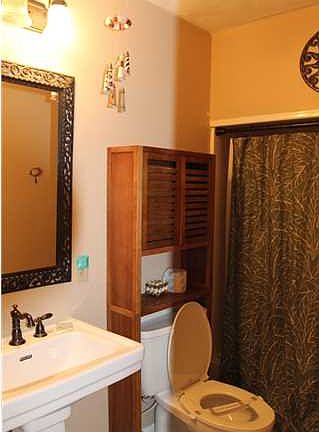 4th image of 256 S Neptune St