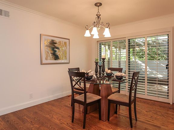 Dining Room with access to
Large Outdoor Patio