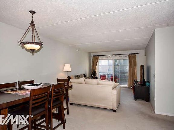 4th image of 11 S Wille St APT 501