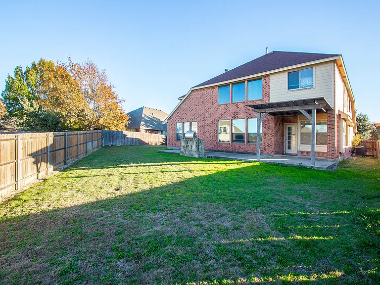 903 Fieldstone Dr — Photo 23