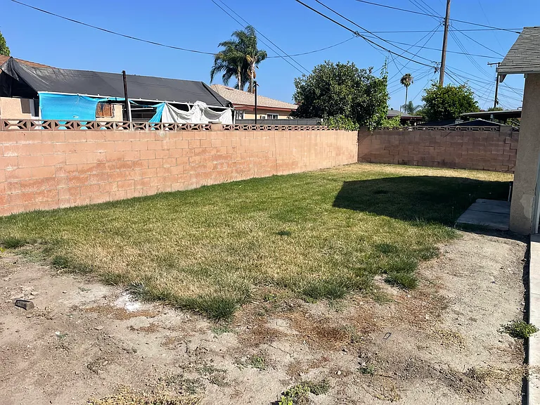 Titus Ave — Photo 8