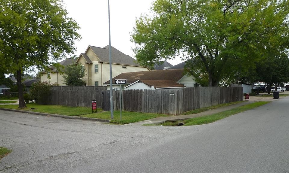 1st image of 5300 Palmetto St