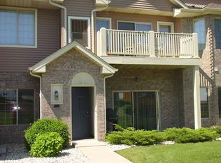 7009 53rd St UNIT 101, Kenosha, WI 53144