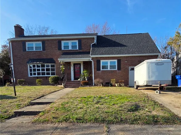 927 11th St, Newport News, VA 23607
