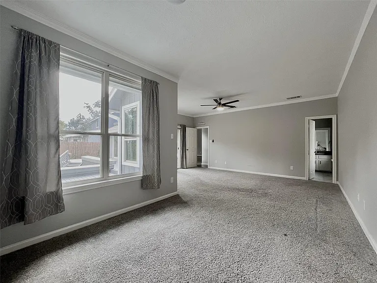 11917 Meadowfire Dr — Photo 18