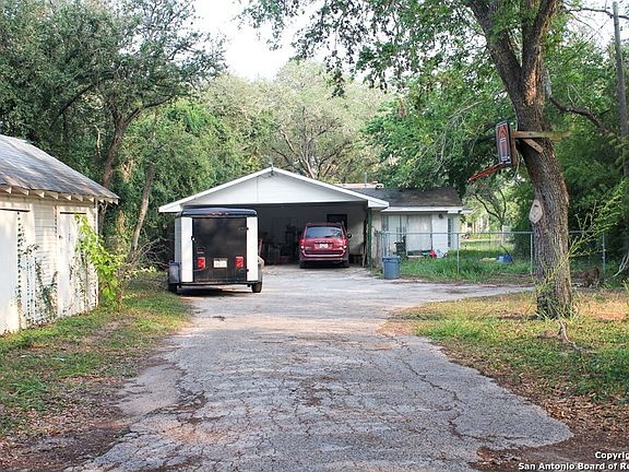 3rd image of 303 E HEFFERMAN