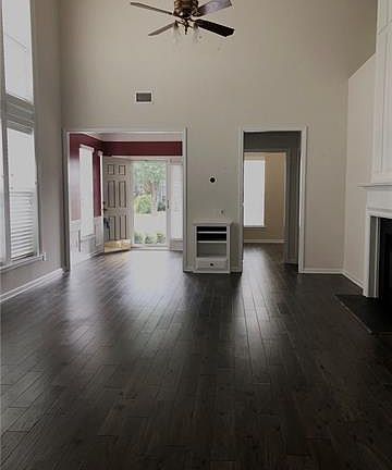 4th image of 9309 Arcola Ln