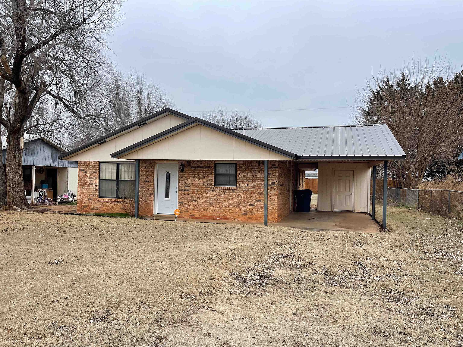 102 N Cottonwood St, Seiling, OK 73663 MLS 20240005 Zillow