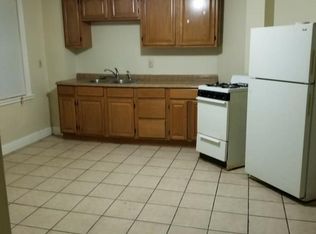 7 Anthony St #1F, Coventry, RI 02816