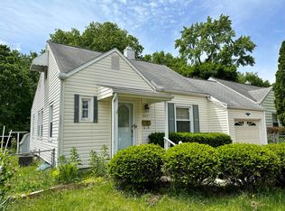 945 Sells Ave, Columbus, OH 43212