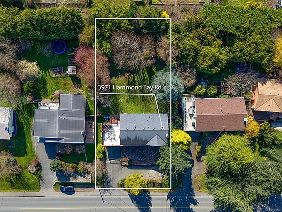 3rd image of 3971 Hammond Bay Rd