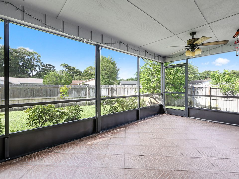 1st image of 3484 Chickasaw Circle