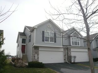 2374 Georgetown Cir, Aurora, IL 60503