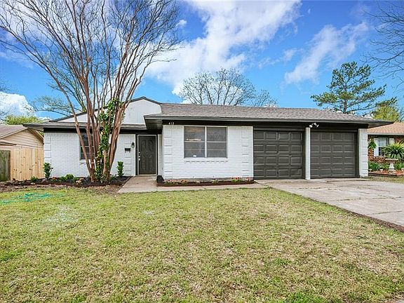 3rd image of 412 Darlene Ln