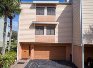 540 Sandy Hook Rd, Treasure Island, FL 33706