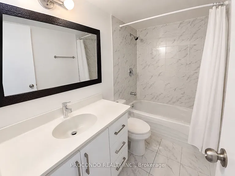 45 Silver Springs Blvd — Photo 7