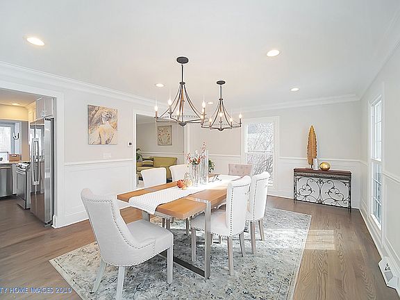 2nd image of 38 Berkshire Ln