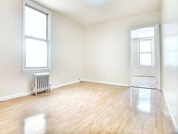 2nd image of 22-72 28th St #2L