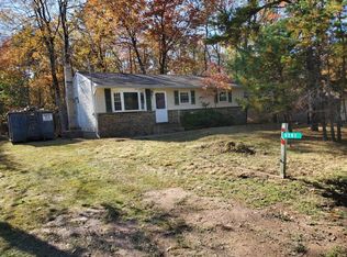6281 Laurel Rd, Pocono Summit, PA 18346