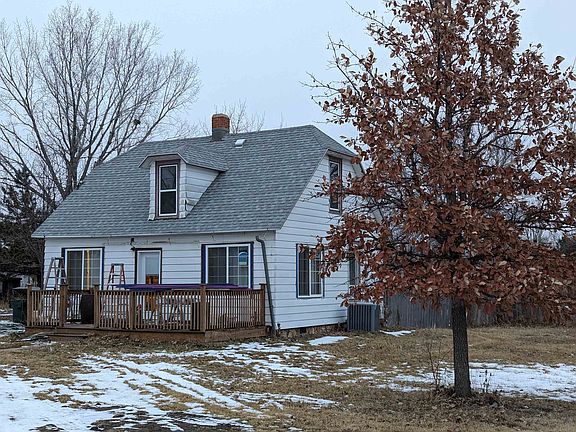 2nd image of 1421 E 10th