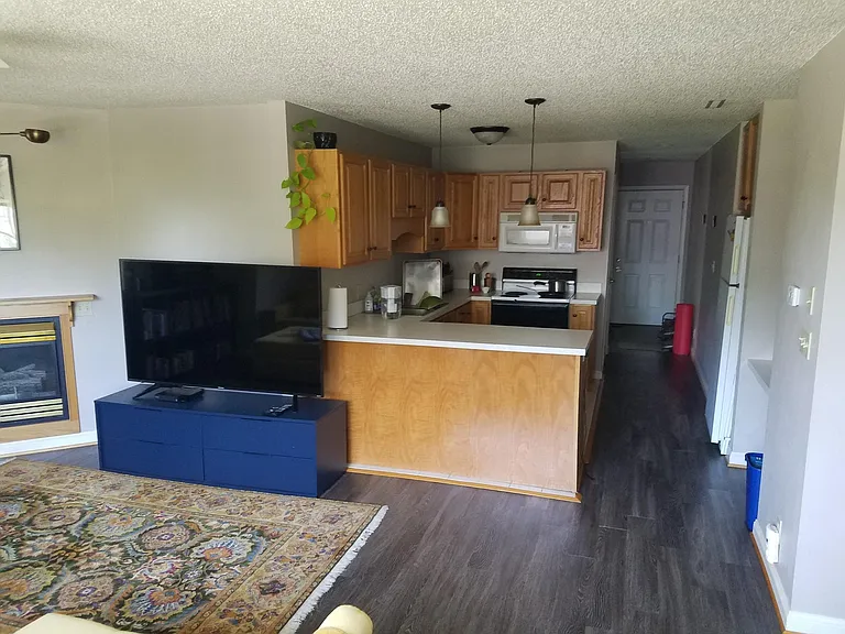 705 Clark Ave #8 — Photo 24