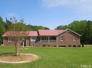 832 Blue Pond Rd, Clayton, NC 27520