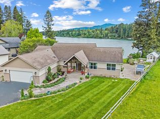 321 Reflection Dr S, Ione, WA 99139