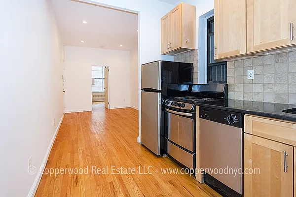 Rented by Copperwood Real Estate | media 8