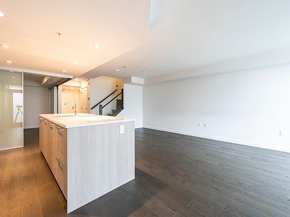 3rd image of 3200 Corvette Way #Townhouse 13