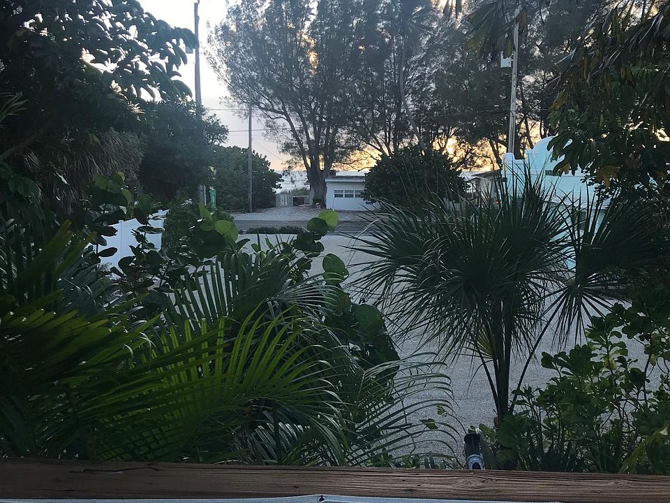 This is a view from the second floor (main floor) to the beach.