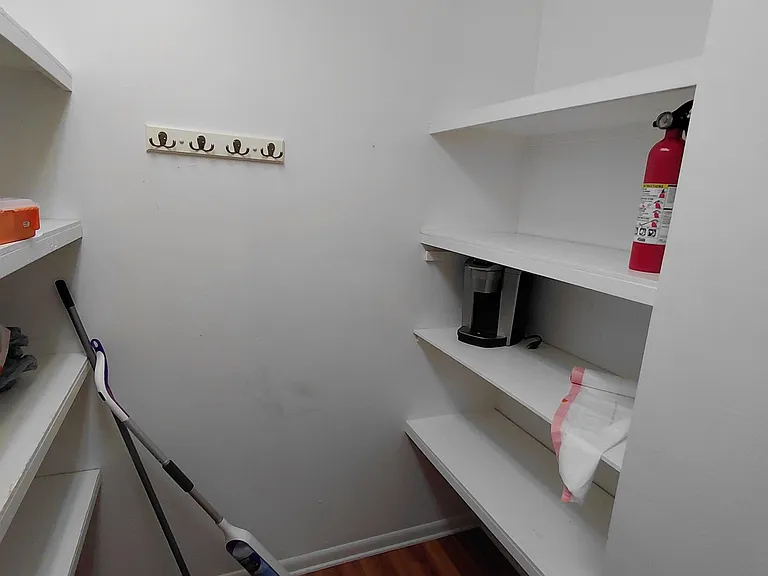 2306 Escambia Dr #B — Photo 11