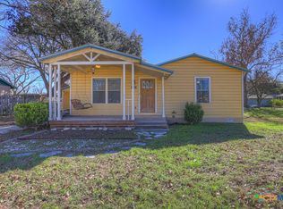 264 Cross River St, New Braunfels, TX 78130