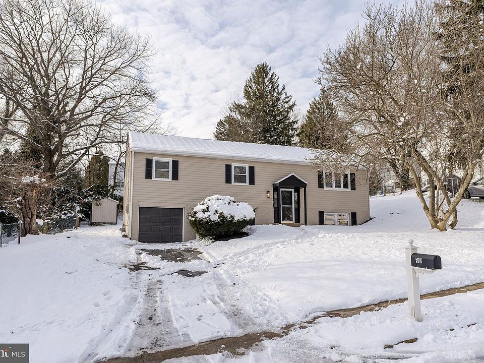 1st image of 310 Buchanan Dr